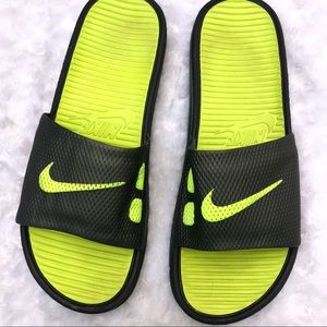 nike mens slides size 13